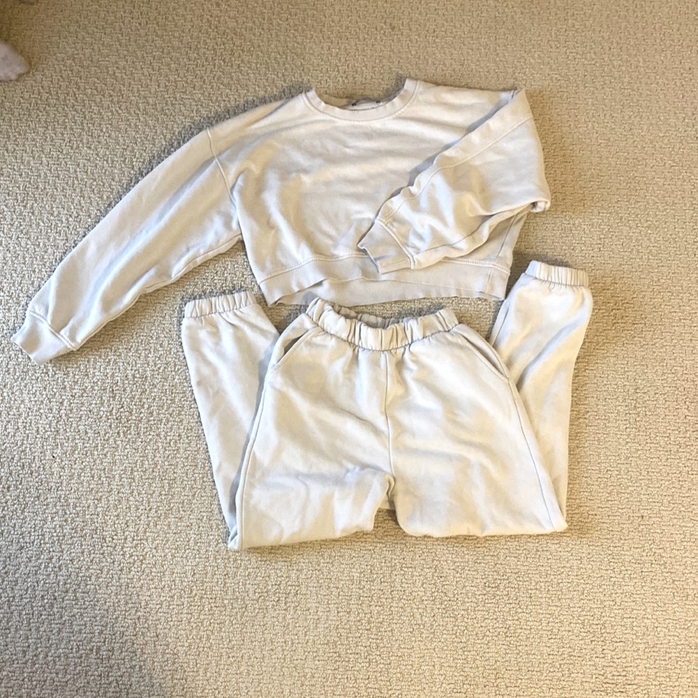 COPY - Zara Sweat Set
